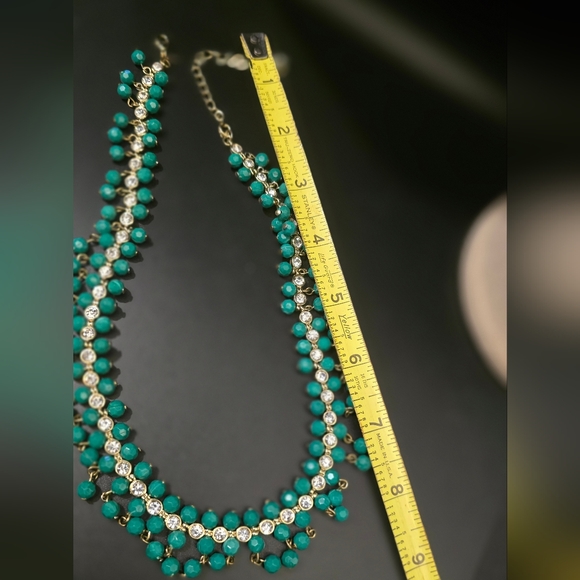 Avon Turquoise and Gold Beaded Necklace Set - Picture 4 of 6